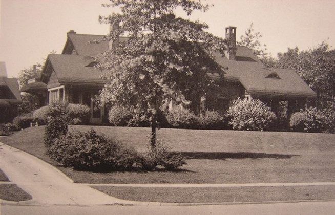 Jazz Age Youngstown homes in 1927. This image depicts the Benjamin J. Agler residence on Fifth Avenue in Youngstown.